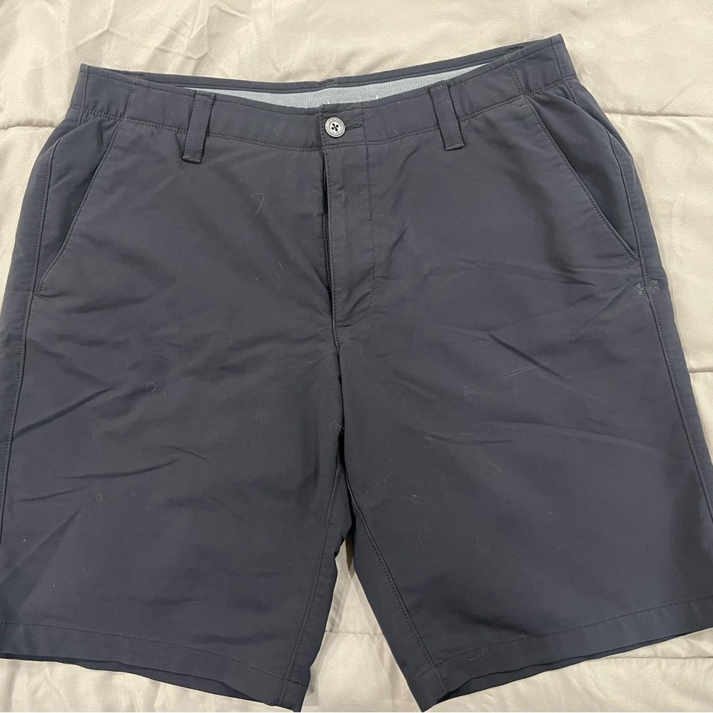 Under Armour Men's Black Shorts